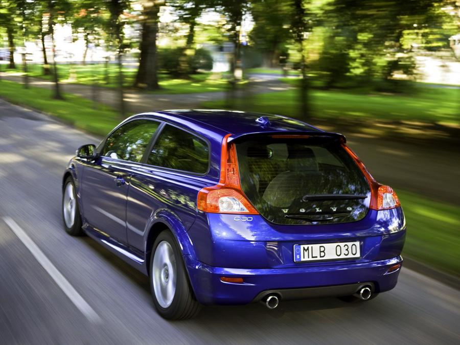  Volvo C30 R-Design 2008 года  (фото 22 из 26)